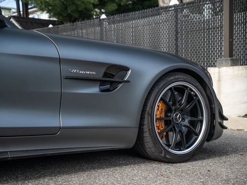 Used 2019 Mercedes-Benz AMG GT R image 11