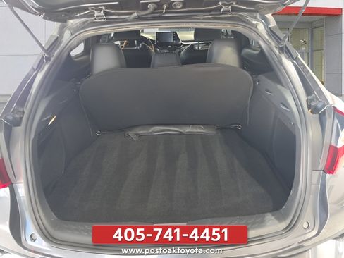 Used 2019 Toyota C-HR Limited FWD image 28