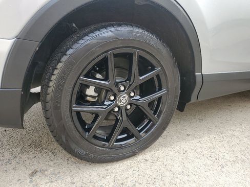 Used 2016 Toyota RAV4 SE image 55