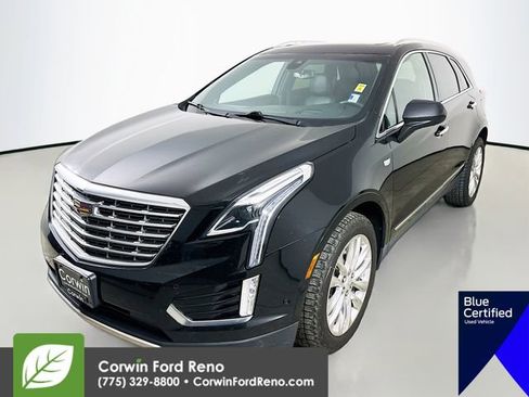 Used 2018 Cadillac XT5 Platinum w/ Driver Assist Package image 4