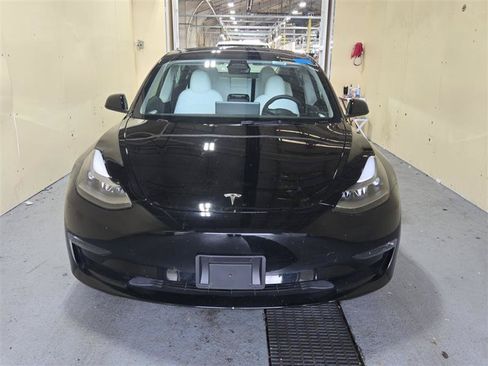 Used 2023 Tesla Model 3 Long Range AWD/4WD image 4