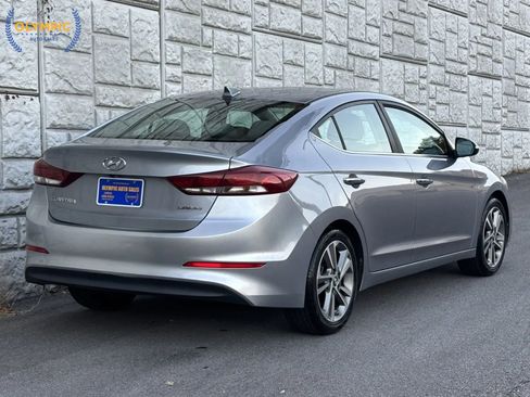 Used 2017 Hyundai Elantra Limited image 6