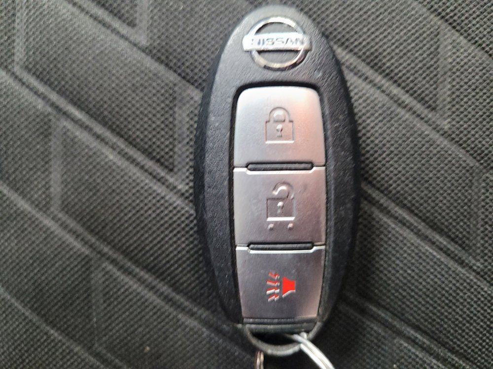 Used 2021 Nissan Kicks S FWD image 32