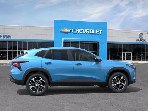 New 2026 Chevrolet Trax RS w/ Sunroof Package image 29