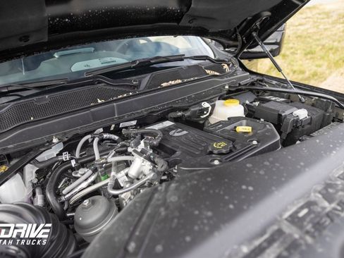 Used 2026 RAM 3500 Laramie image 30