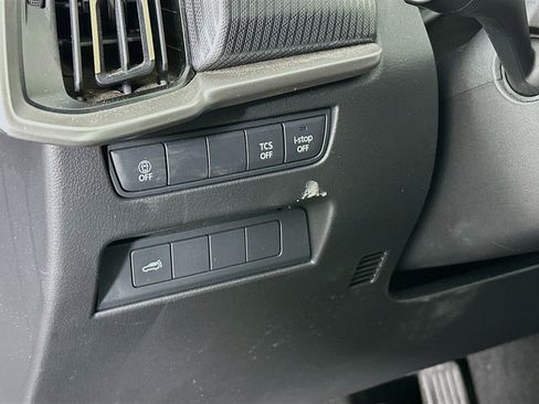 Used 2025 MAZDA CX-90 3.3 Turbo w/ Select Package image 17