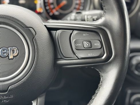 Used 2021 Jeep Wrangler Unlimited Sport image 24