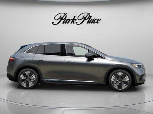 Used 2023 Mercedes-Benz EQE 350+ SUV image 28