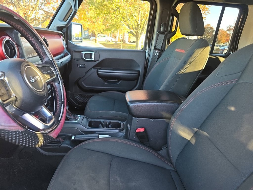 Used 2018 Jeep Wrangler Unlimited Rubicon AWD/4WD image 27