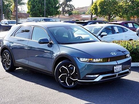 Used 2024 Hyundai Ioniq 5 SEL RWD image 3
