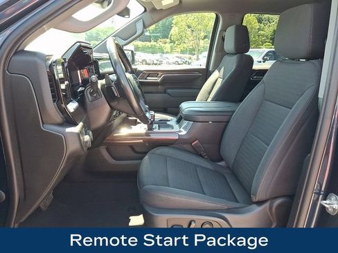 Used 2023 Chevrolet Silverado 1500 LT w/ Z71 Off-Road Package AWD/4WD image 2