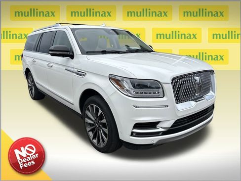 Used 2021 Lincoln Navigator L Reserve w/ Luxury Package image 1