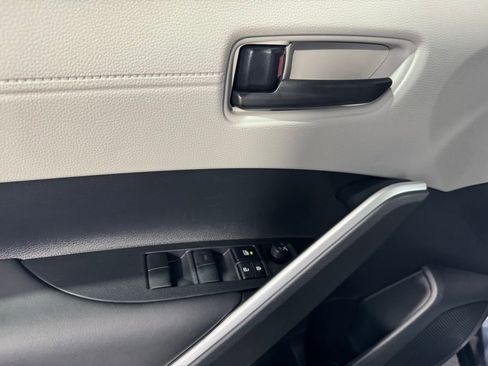 New 2026 Toyota Corolla Cross L image 29