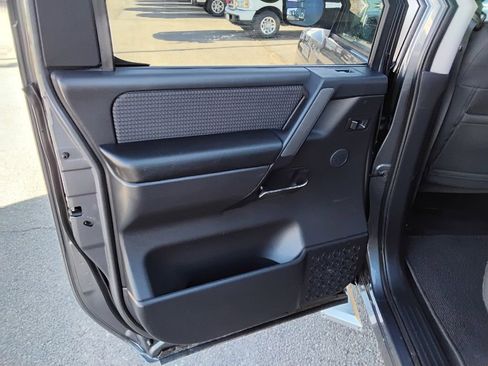Used 2013 Nissan Titan SV w/ SV Value Truck Pkg image 18