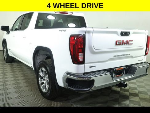 Used 2023 GMC Sierra 1500 SLE AWD/4WD image 4