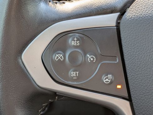 Used 2022 Chevrolet Colorado ZR2 AWD/4WD image 24