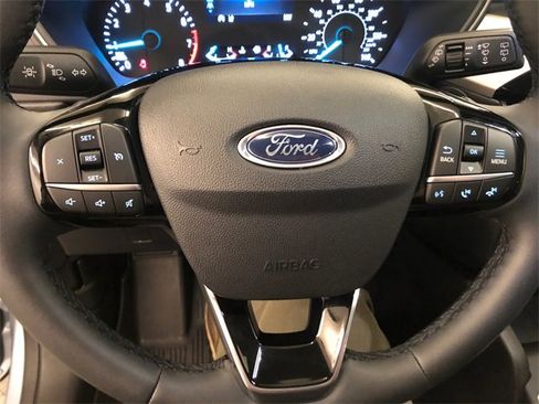 Used 2022 Ford Escape SE w/ Convenience Package image 18