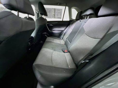 Used 2023 Toyota RAV4 XLE w/ Convenience Package FWD image 28