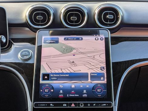 Used 2024 Mercedes-Benz C 300 4MATIC Sedan image 17