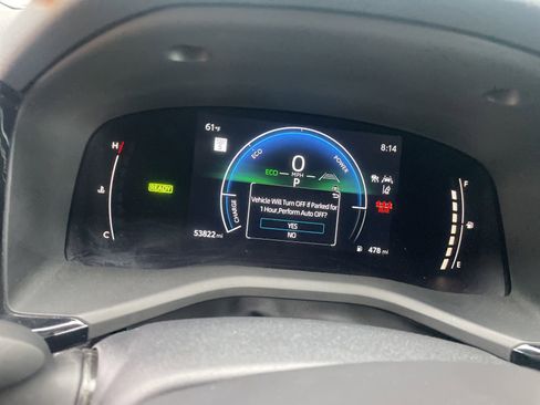 Used 2025 Toyota Camry LE w/ Convenience Package FWD image 18