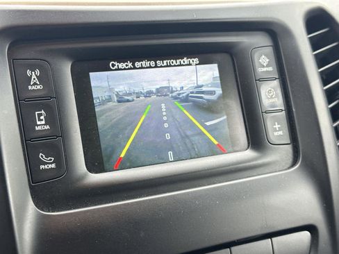 Used 2014 Jeep Cherokee Latitude w/ Cold Weather Group image 23