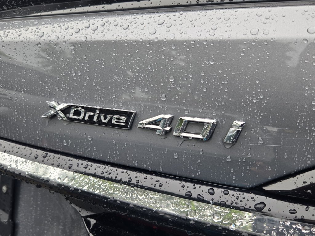 Used 2025 BMW X7 xDrive40i AWD/4WD image 9