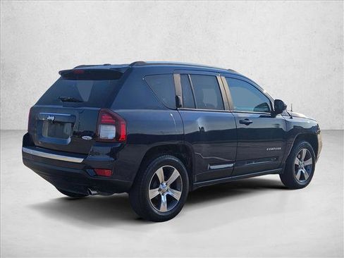 Used 2016 Jeep Compass High Altitude image 5