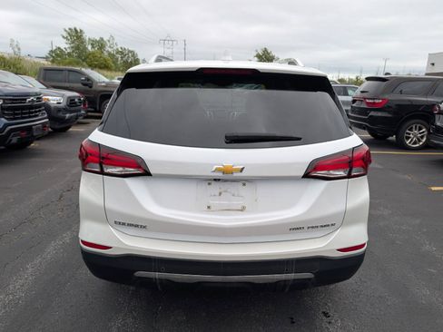 Used 2024 Chevrolet Equinox Premier AWD/4WD image 8