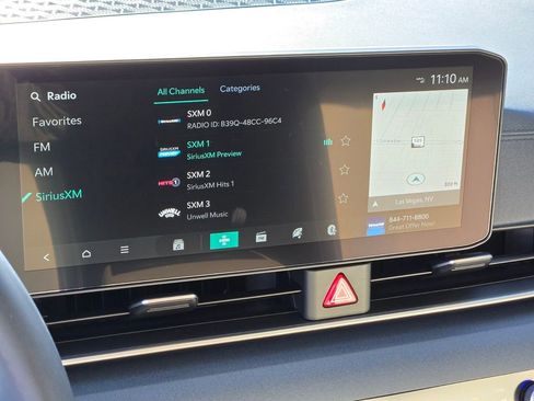 Used 2025 Kia Carnival EX image 23