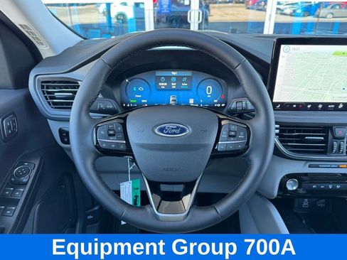 New 2025 Ford Escape SE w/ PHEV Premium Package image 6