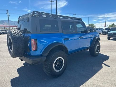 Used 2022 Ford Bronco Badlands w/ Sasquatch Package AWD/4WD image 8