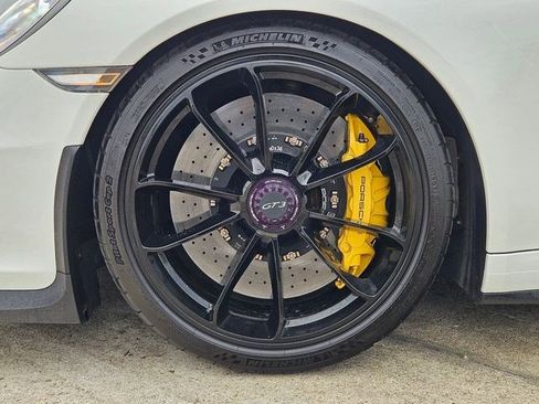 Used 2014 Porsche 911 GT3 RWD image 11