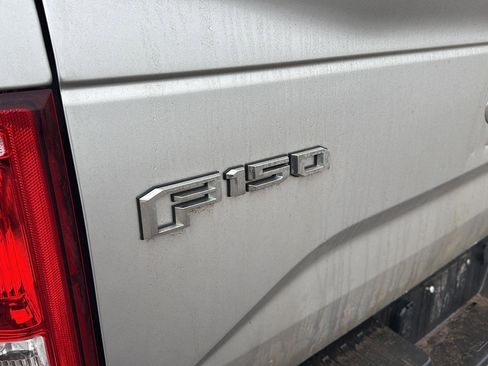 Used 2017 Ford F150 XLT w/ Equipment Group 302A Luxury image 5