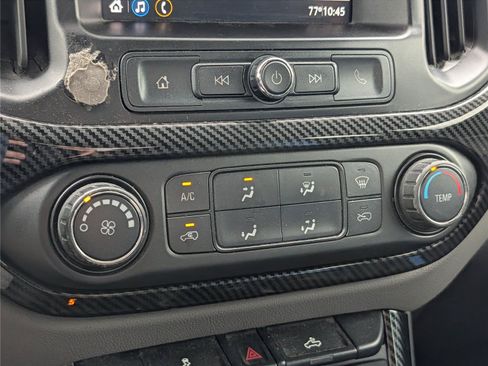 Used 2020 Chevrolet Colorado W/T w/ WT Convenience Package RWD image 19