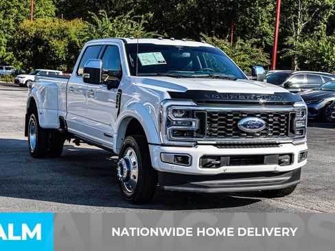Used 2024 Ford F450 Limited image 5