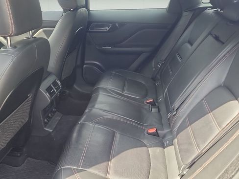 Used 2018 Jaguar F-PACE Prestige AWD/4WD image 13