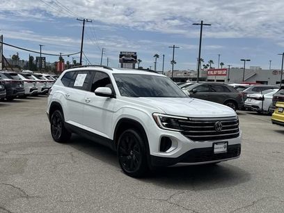 Used 2025 Volkswagen Atlas SE
