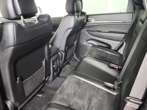 Used 2022 Jeep Grand Cherokee Laredo X image 27