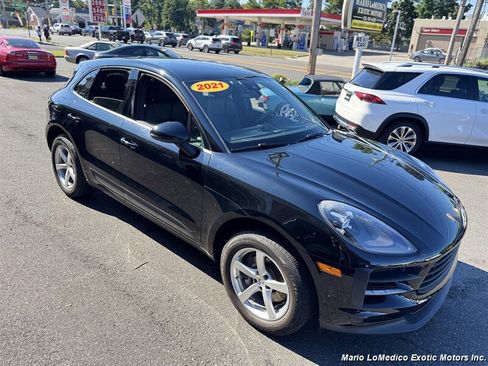 Used 2021 Porsche Macan image 6