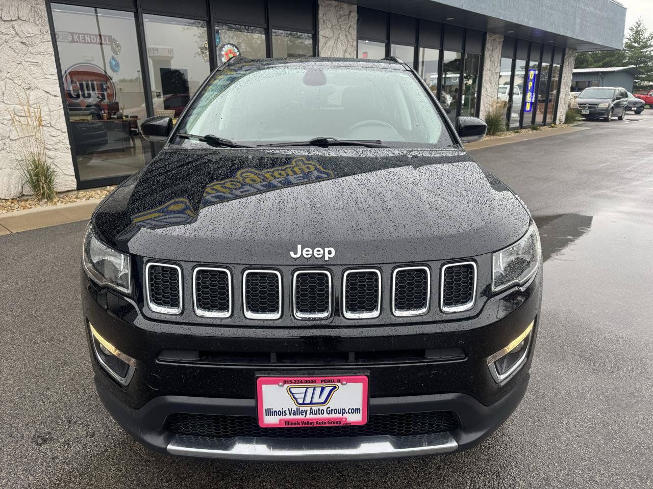 Used 2018 Jeep Compass Limited w/ Navigation Group AWD/4WD image 11