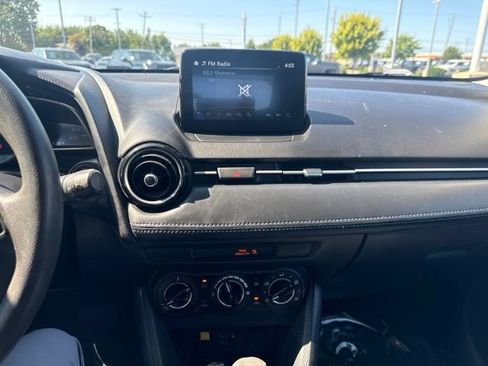 Used 2020 Toyota Yaris LE FWD image 18