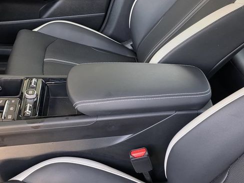 Used 2025 Kia K5 GT-Line FWD image 8