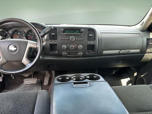 Used 2008 Chevrolet Silverado 1500 LT RWD image 9