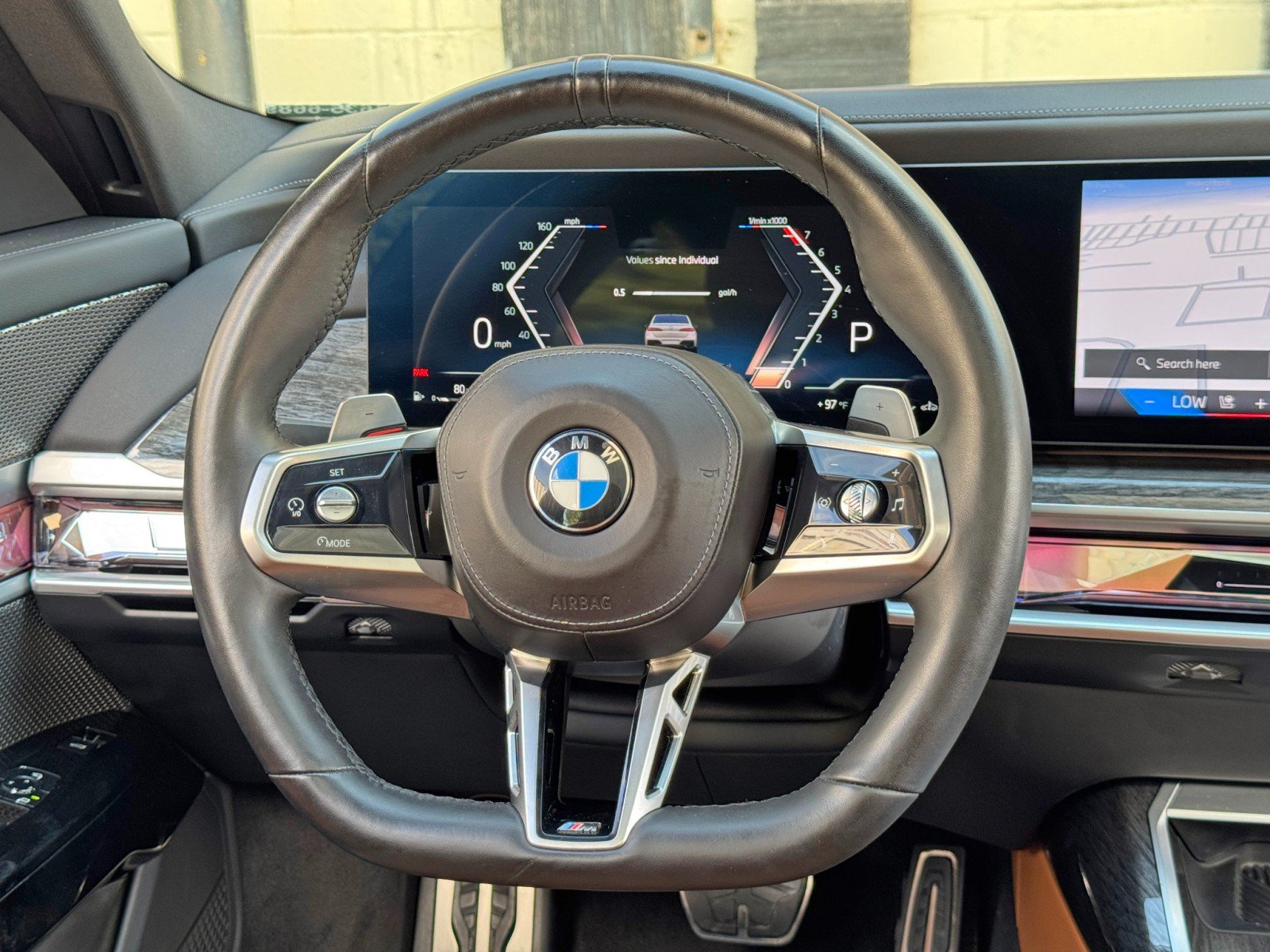 Used 2023 BMW 740i w/ Parking Assistance Package RWD image 22
