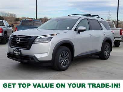New 2025 Nissan Pathfinder SV