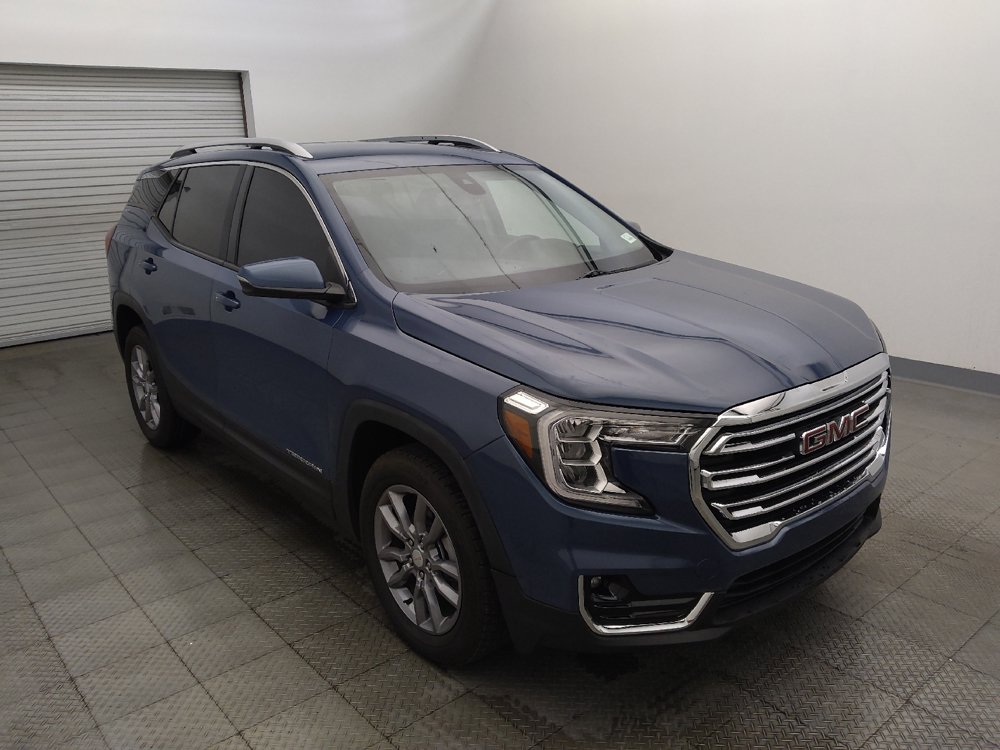 Used 2024 GMC Terrain SLT AWD/4WD image 13