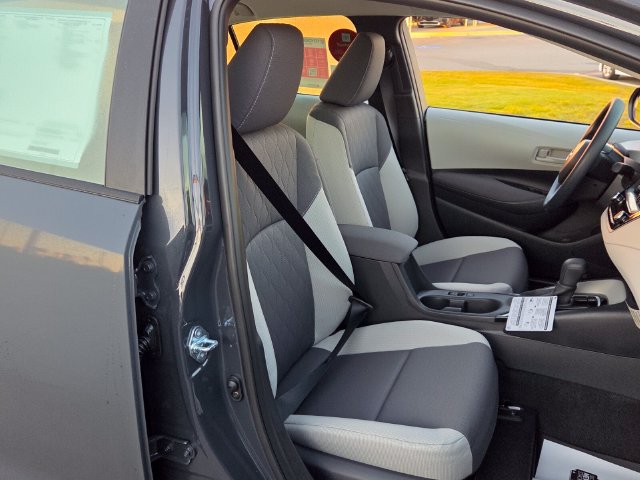 New 2027 Toyota Corolla LE w/ LE Premium Package FWD image 16