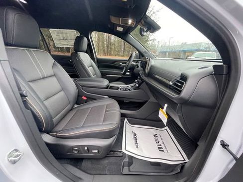 New 2026 Chevrolet Traverse High Country w/ LPO, Floor Liner Package image 26