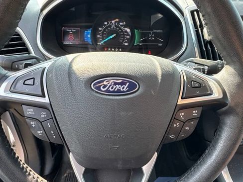 Certified 2018 Ford Edge Titanium w/ Equipment Group 302A AWD/4WD image 16