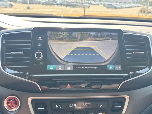 Certified 2025 Honda Ridgeline RTL image 23